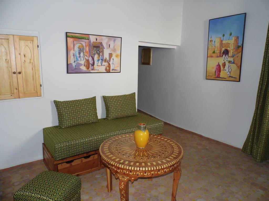 Riad Marco Andaluz ساليه الغرفة الصورة