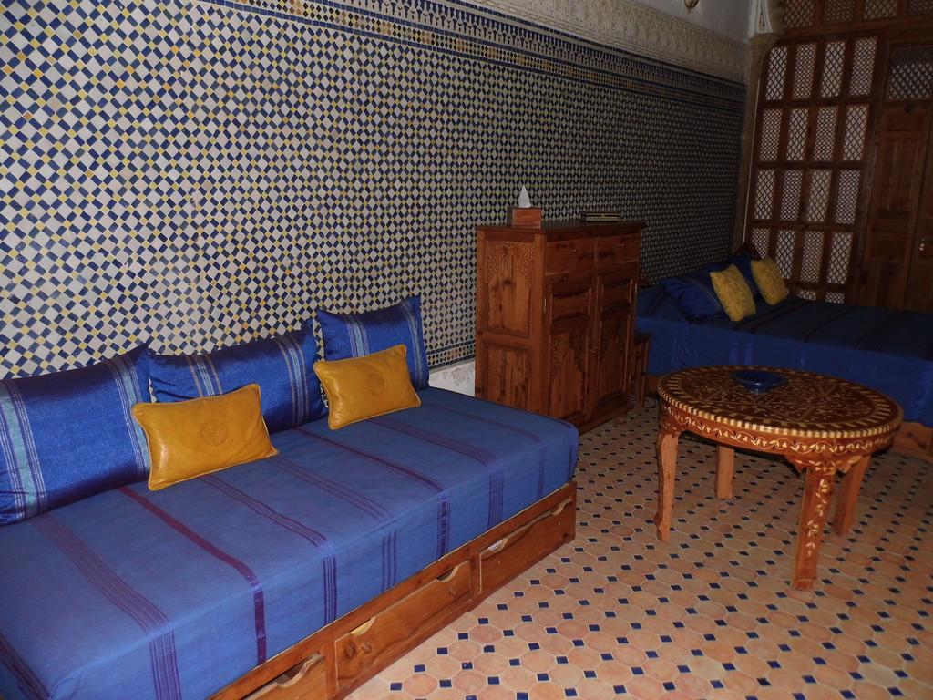 Riad Marco Andaluz ساليه الغرفة الصورة