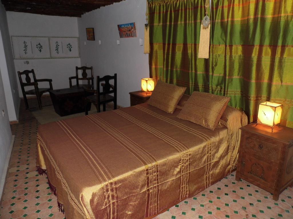 Riad Marco Andaluz ساليه الغرفة الصورة